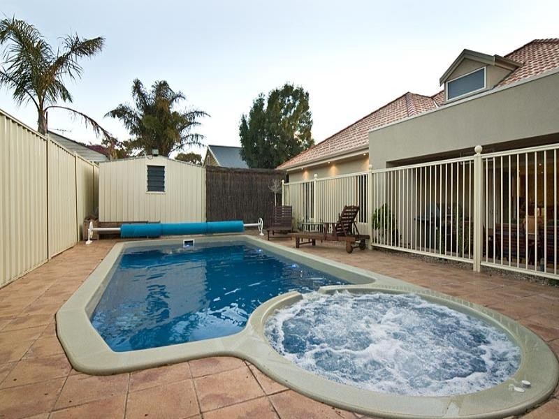 5 Acacia Street, Seacliff SA 5049