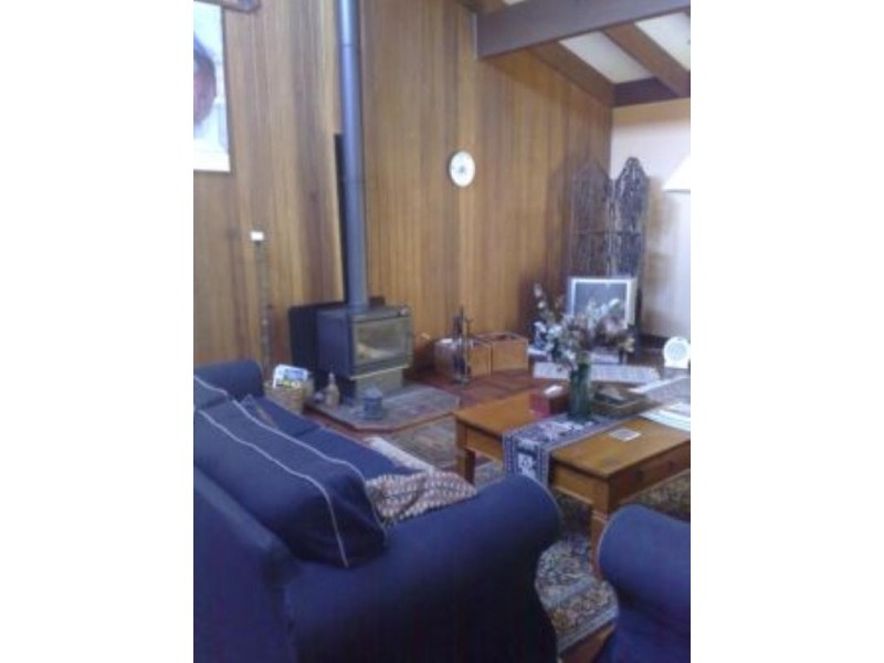 24 Peera Street, Hallett Cove SA 5158