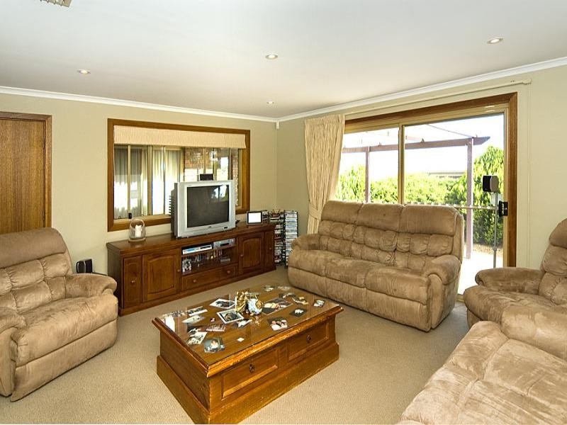 55 Quinvale Road, Hallett Cove SA 5158