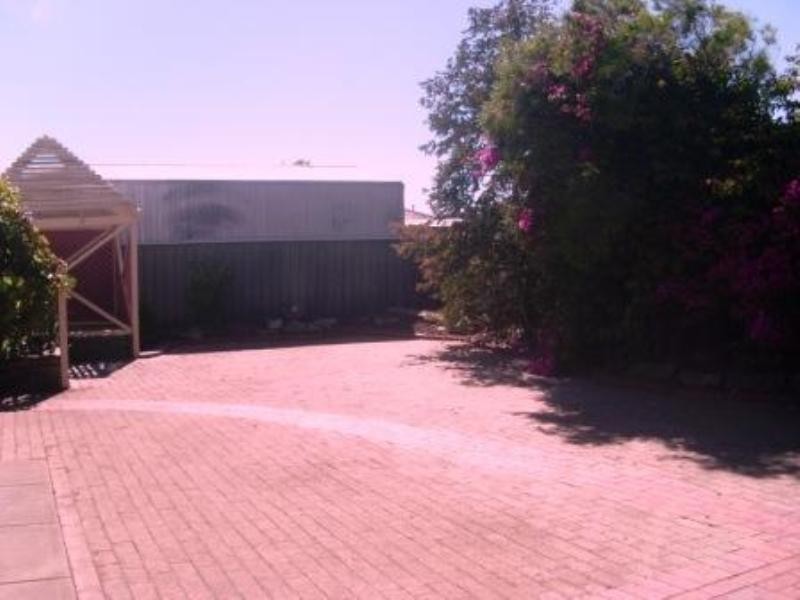 13 Mirrobooka Road, Hallett Cove SA 5158