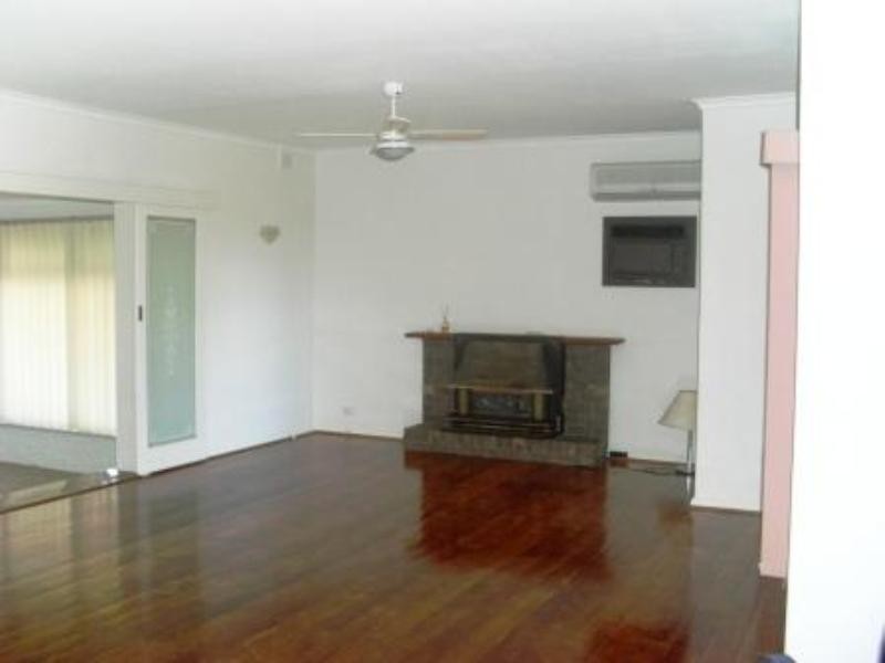 15 Truscott Avenue, Seaview Downs SA 5049