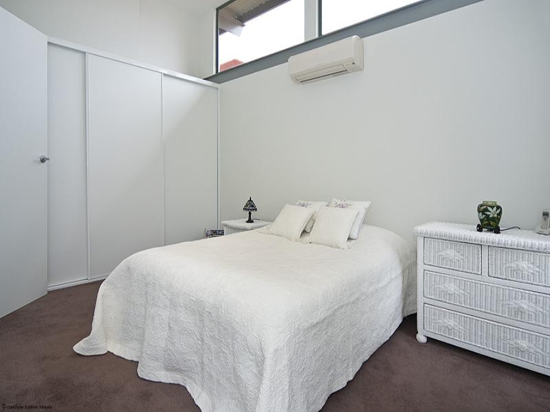 7 Marine Avenue, Hallett Cove SA 5158