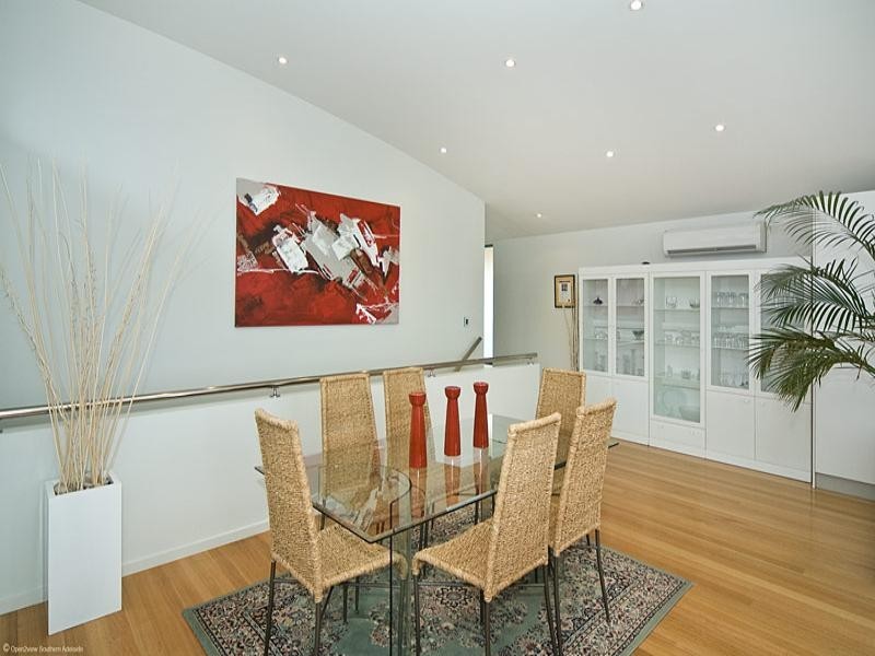 7 Marine Avenue, Hallett Cove SA 5158