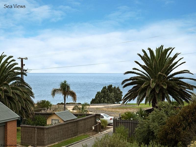 7 Marine Avenue, Hallett Cove SA 5158