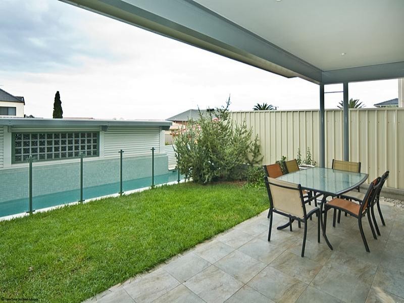 7 Marine Avenue, Hallett Cove SA 5158