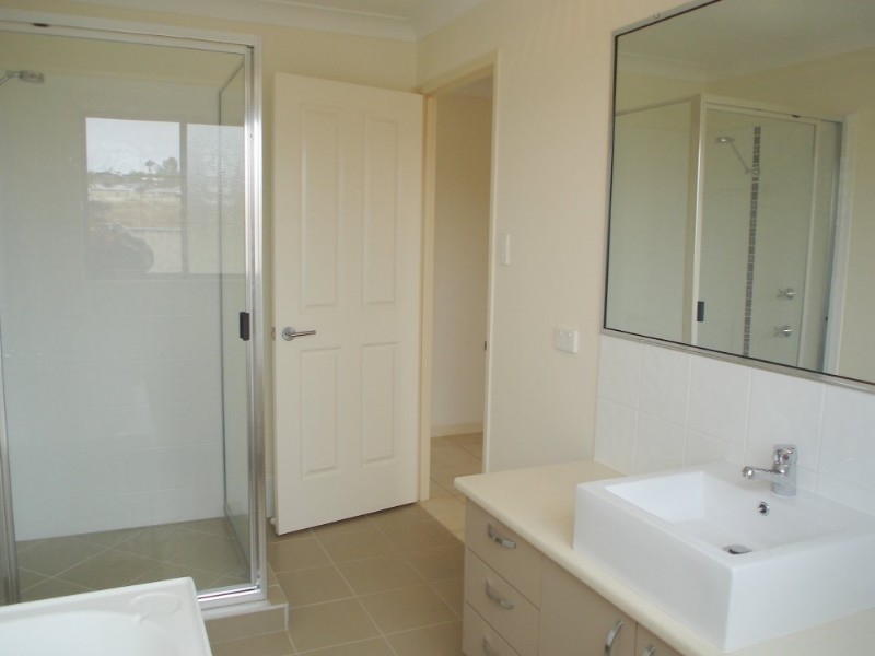 8 Lara Court, Kingaroy QLD 4610