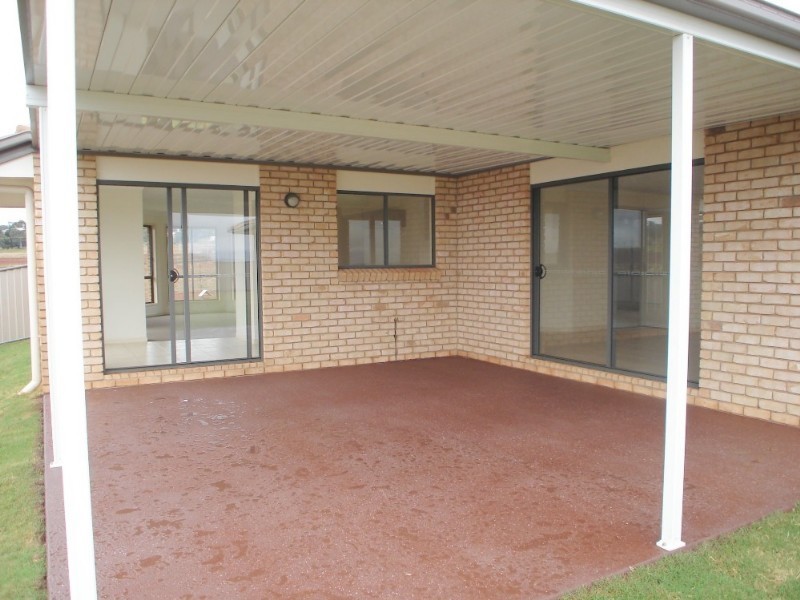 8 Lara Court, Kingaroy QLD 4610