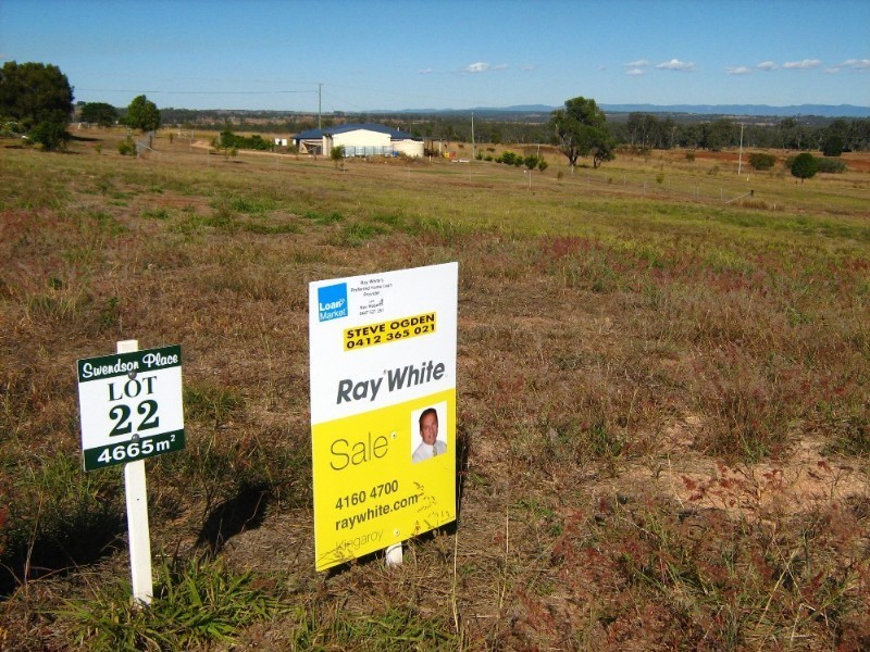 7 Crows Ash Crescent, Kingaroy QLD 4610