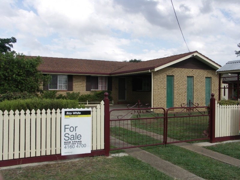 4 Daphne Street, Kingaroy QLD 4610