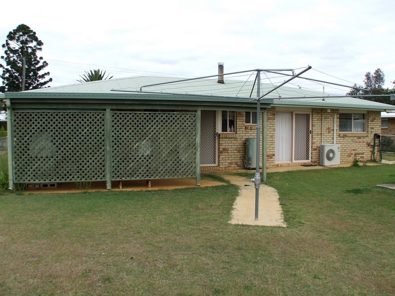 30 Earl Street, Kingaroy QLD 4610