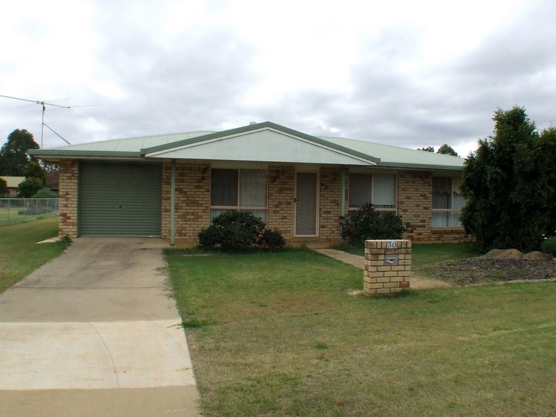 30 Earl Street, Kingaroy QLD 4610