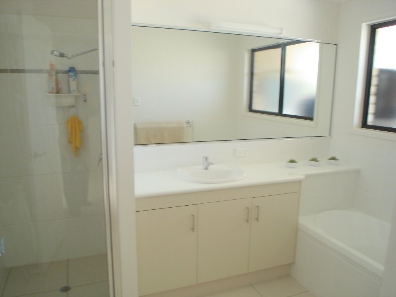 1 Daisy Court, Kingaroy QLD 4610