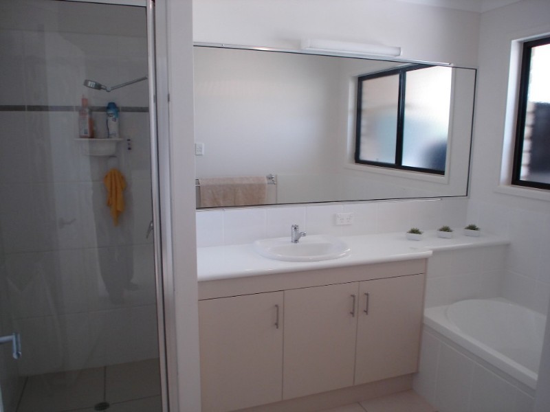 1 Daisy Court, Kingaroy QLD 4610