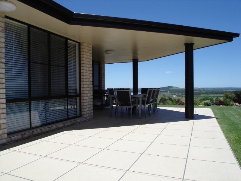 1 Daisy Court, Kingaroy QLD 4610