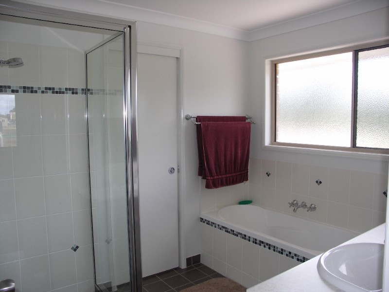 5 Matilda Street, Wooroolin QLD 4608