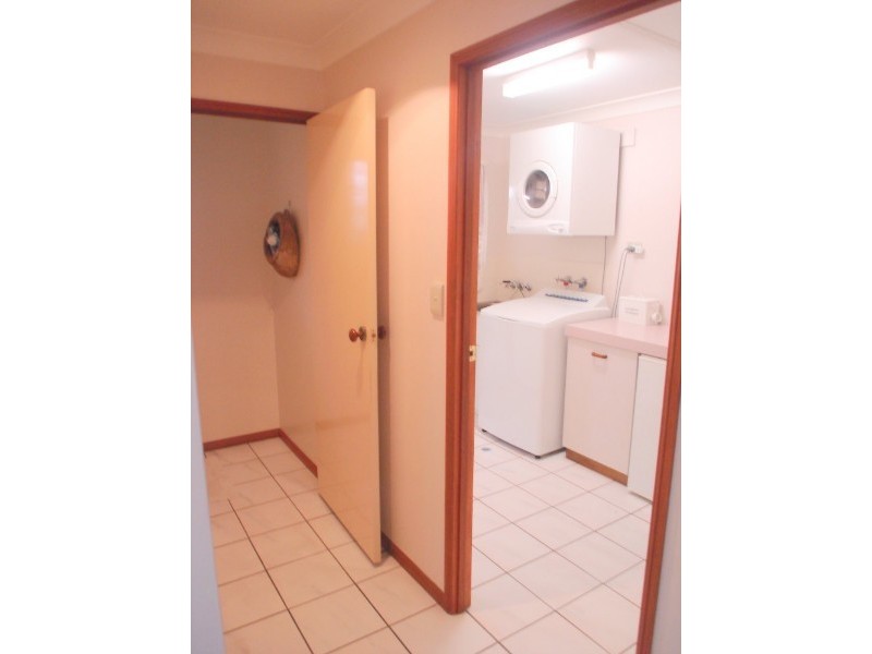 8 Kathy Street, Kingaroy QLD 4610