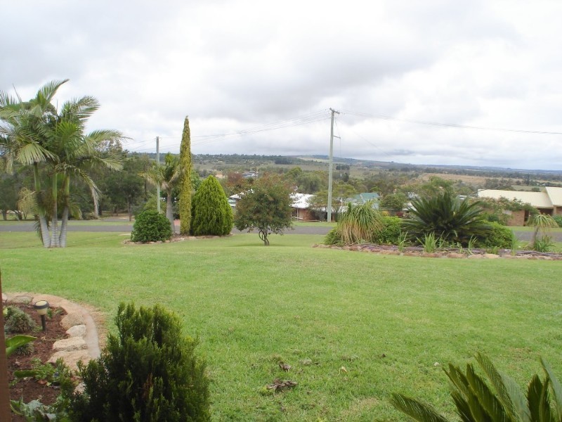 8 Kathy Street, Kingaroy QLD 4610