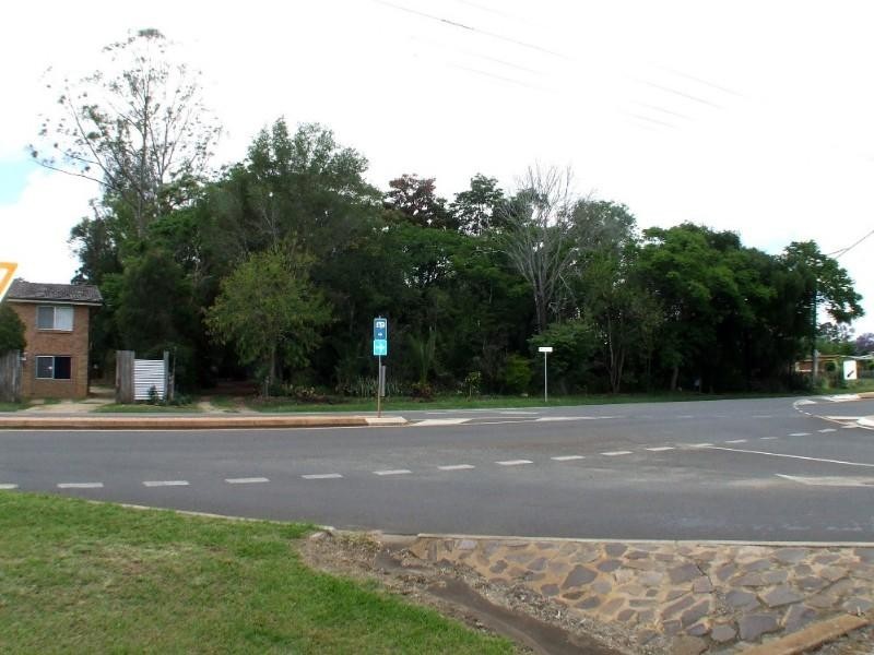 72 Walter Road, Kingaroy QLD 4610