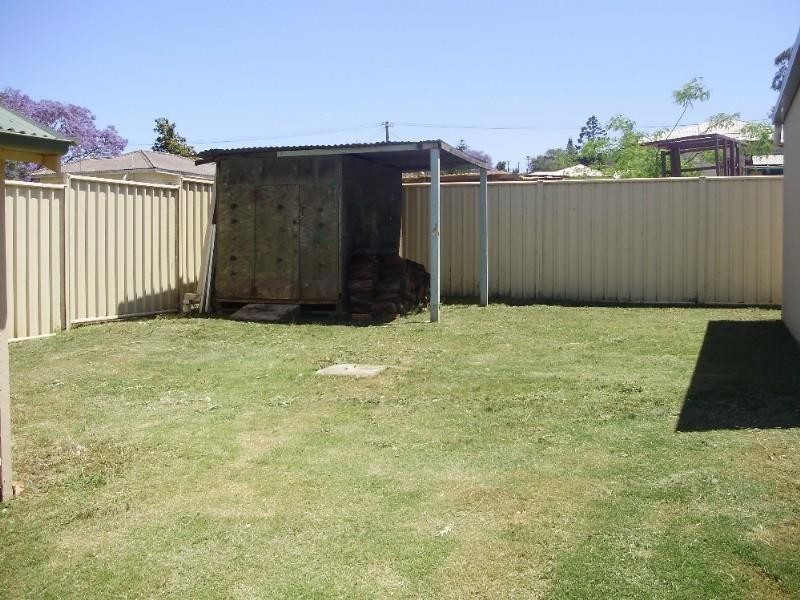 18 Carinya Street, Kingaroy QLD 4610