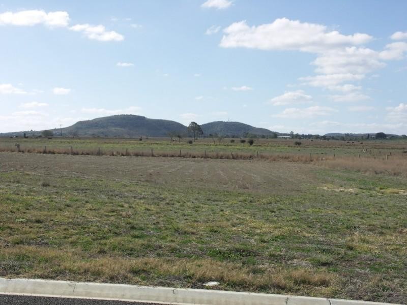 5 Holz Court, Murgon QLD 4605