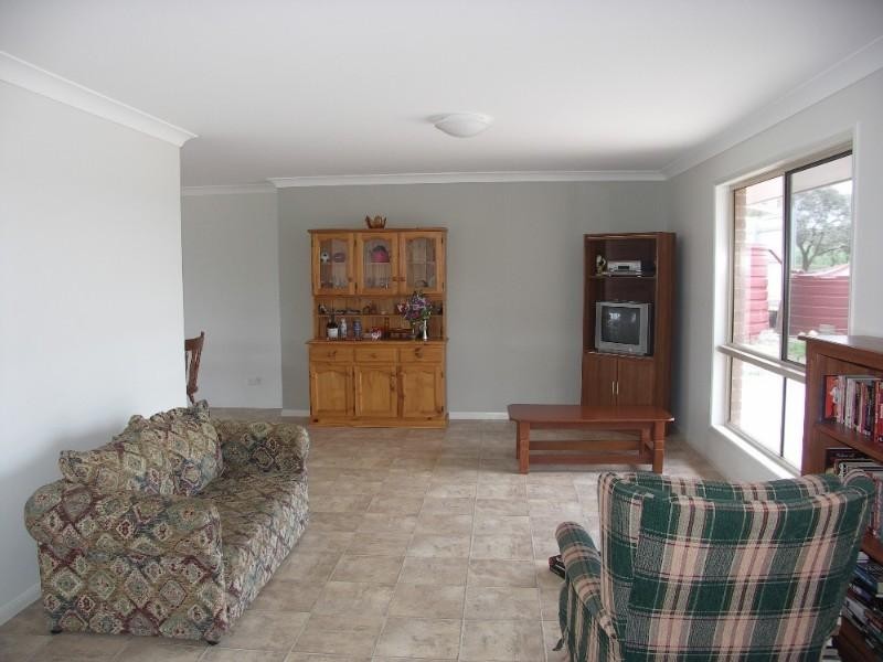 5 Matilda Street, Wooroolin QLD 4608