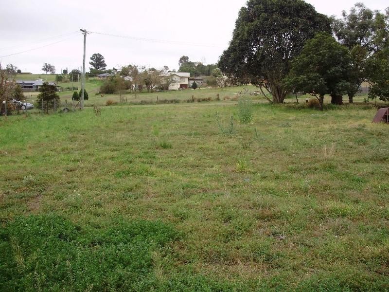 24 Phillips Street, Tingoora QLD 4608