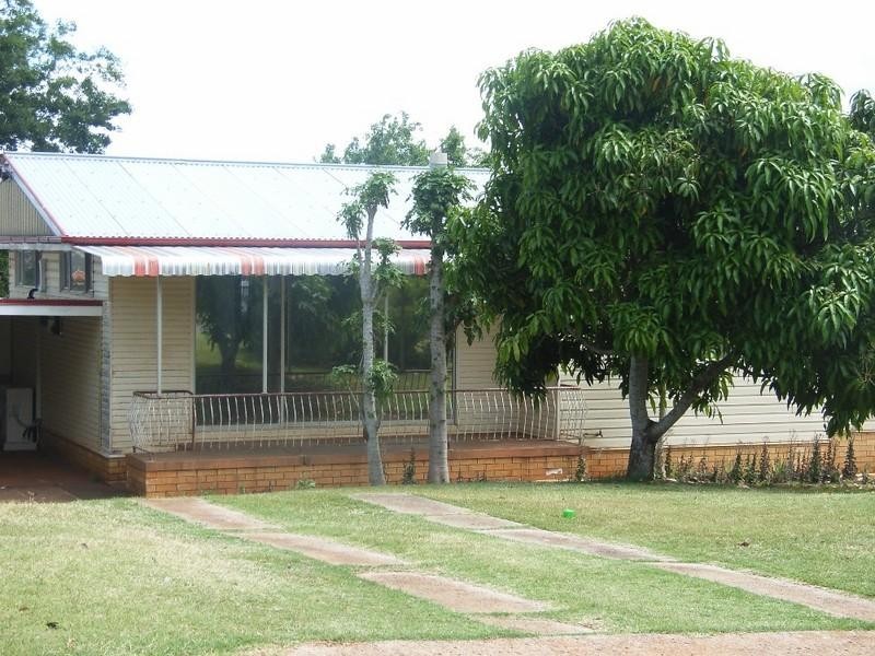 15 MacDiarmid Street, Kingaroy QLD 4610
