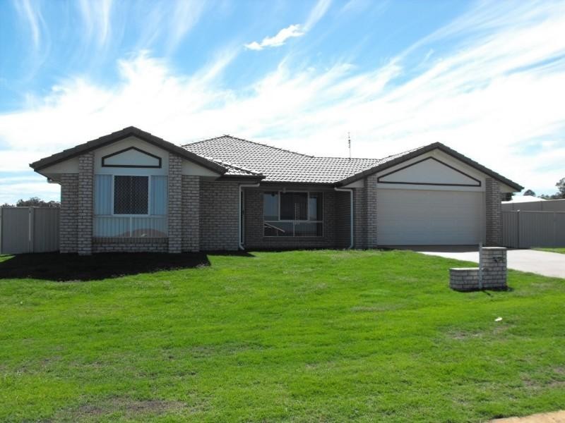 6 Bridgeman Place, Kingaroy QLD 4610