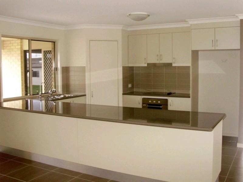 5 Allan Place, Kingaroy QLD 4610