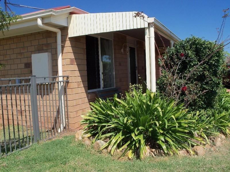 27 Bottlebrush Street, Kingaroy QLD 4610