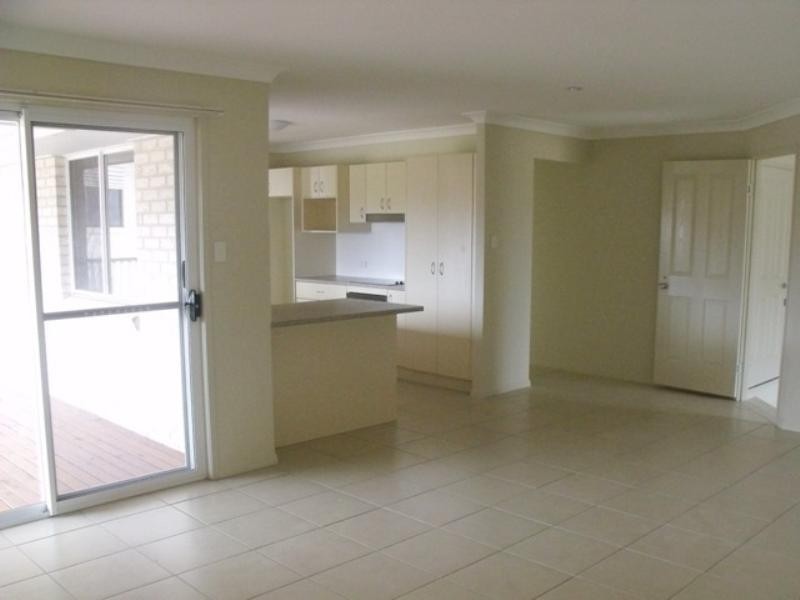 30 Banksia Drive, Kingaroy QLD 4610