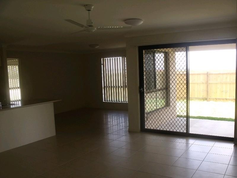 12 Parkside Drive, Kingaroy QLD 4610