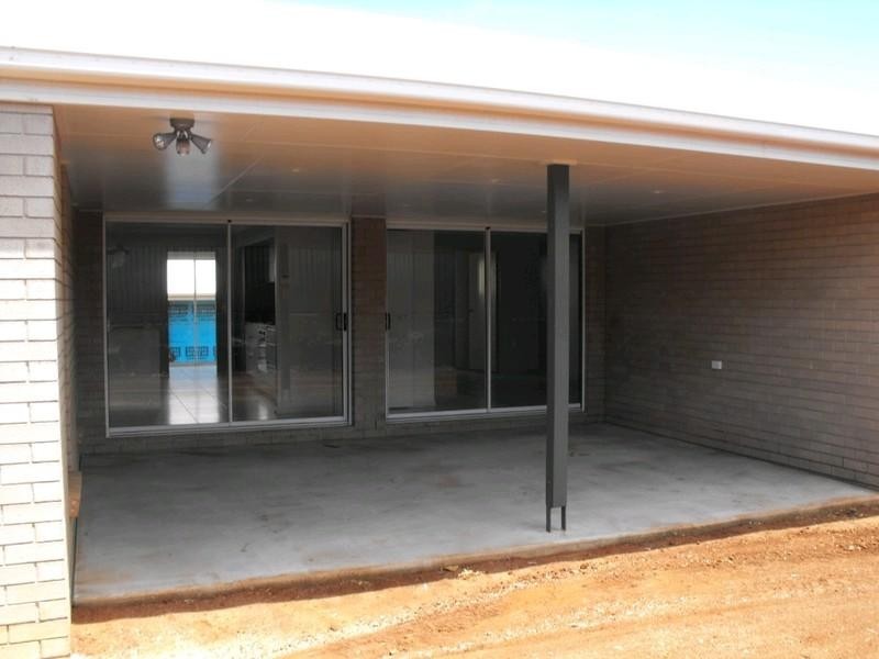 10 Allan Place, Kingaroy QLD 4610