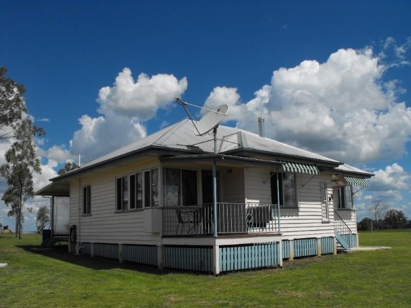 Ellesmere QLD 4610