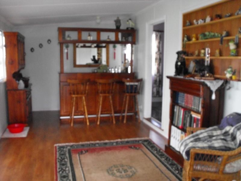 Ellesmere QLD 4610