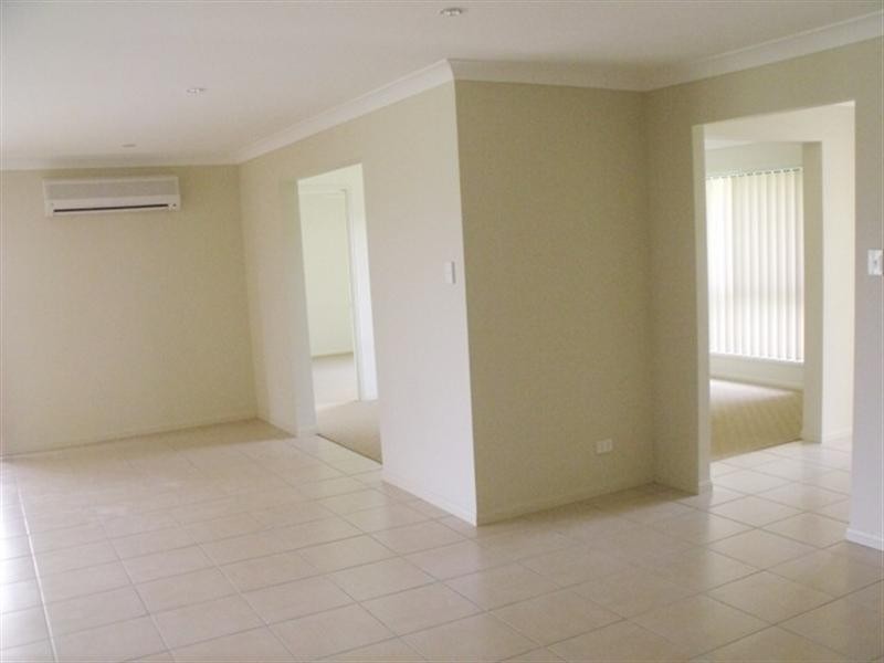 32 Banksia Street, Kingaroy QLD 4610