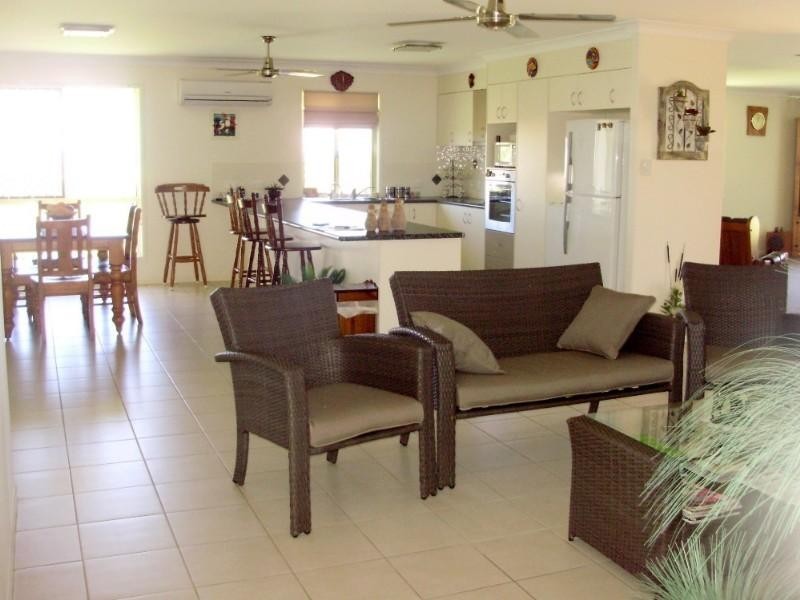 37 Macaulay Drive, Kingaroy QLD 4610