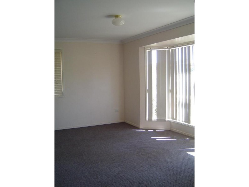 5 Wattle Street, Kingaroy QLD 4610
