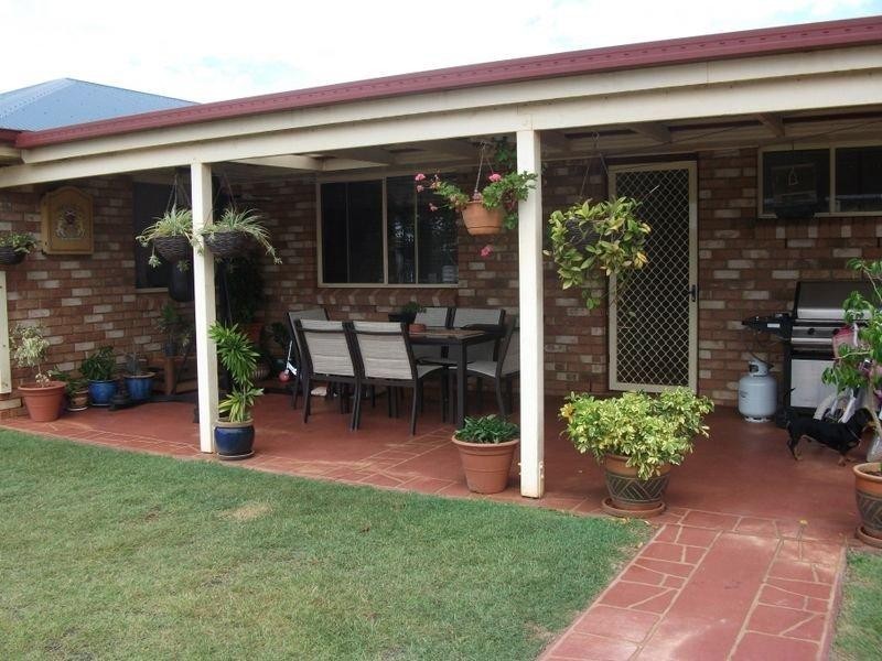 8 Margaret Street, Kingaroy QLD 4610