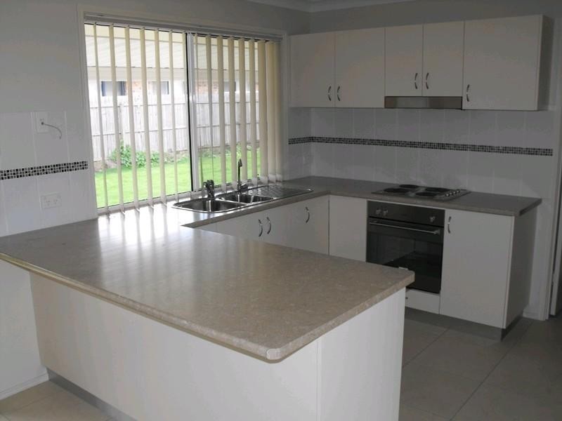 4 Evelyn Street, Kingaroy QLD 4610