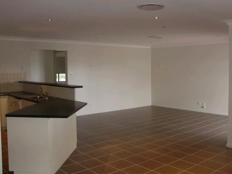 31 Murray Parade, Kingaroy QLD 4610