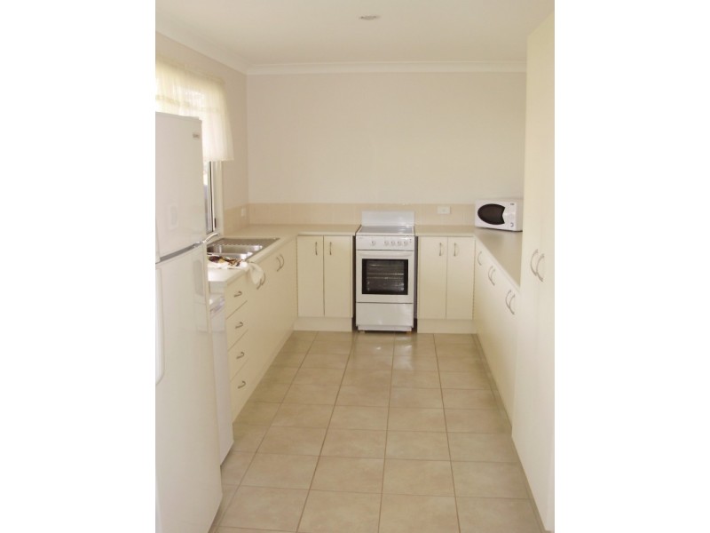 19 Kate Street, Wooroolin QLD 4608