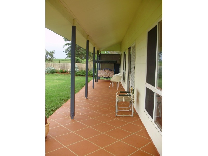 19 Kate Street, Wooroolin QLD 4608