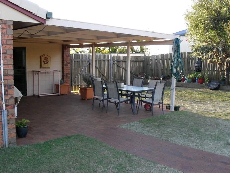 8 Gumtree Drive, Kingaroy QLD 4610