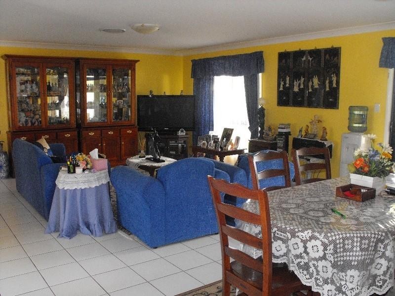 12 Palm Court, Kingaroy QLD 4610