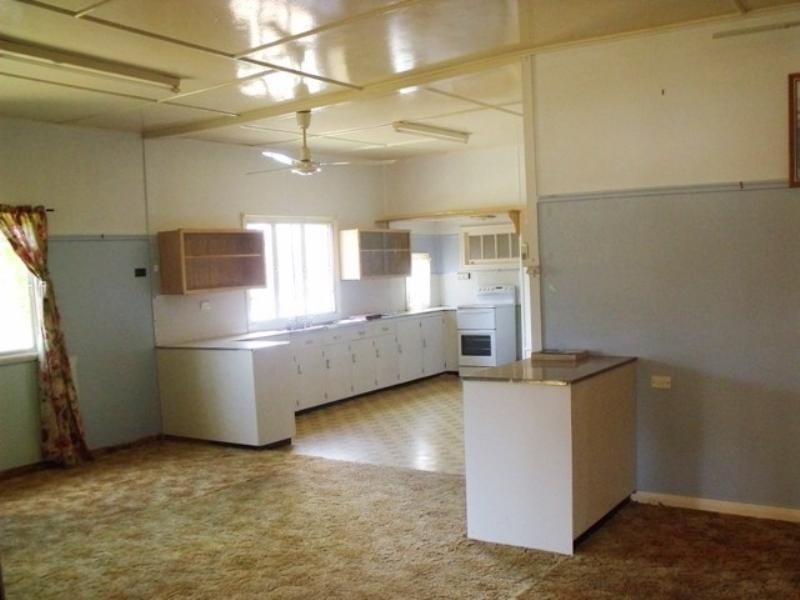 15 Fitzroy Street, Kingaroy QLD 4610