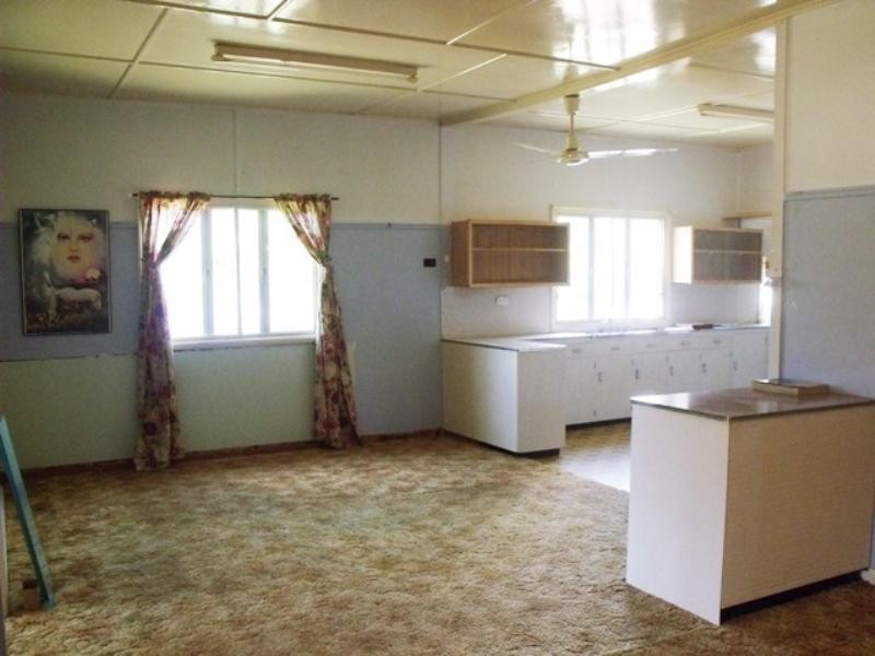 15 Fitzroy Street, Kingaroy QLD 4610