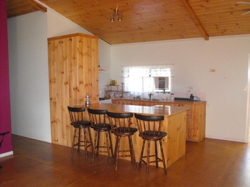 Wattle Camp QLD 4615