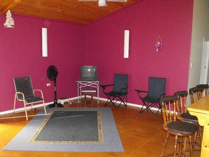 Wattle Camp QLD 4615