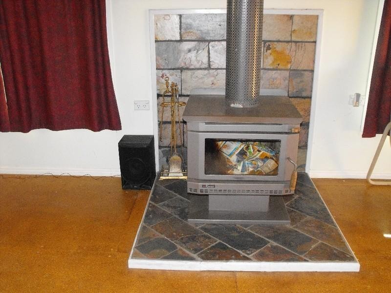 Wattle Camp QLD 4615